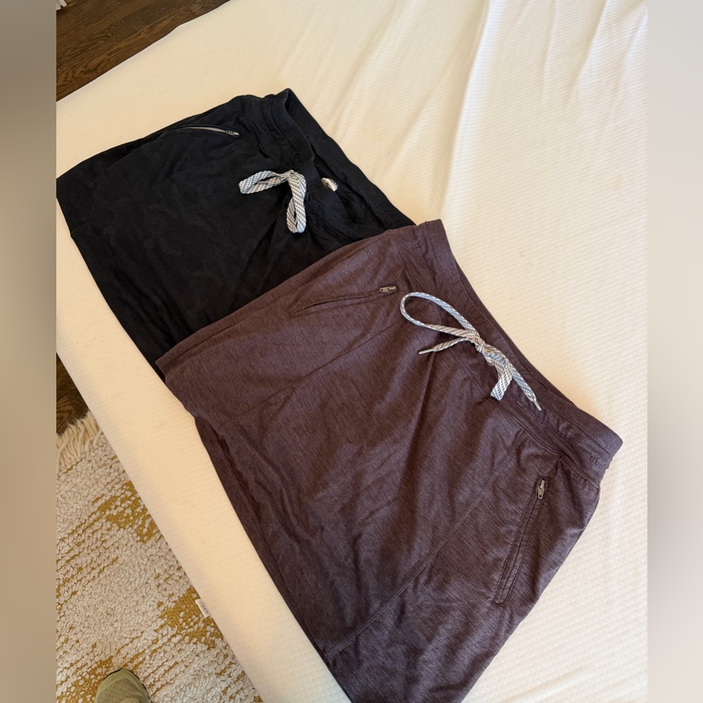 Chic Women's Skorts in Black and Plum